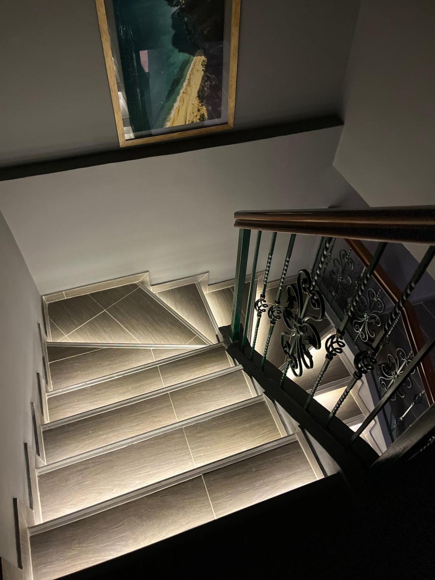 Sacramento Hotel Gaira Екстериор снимка