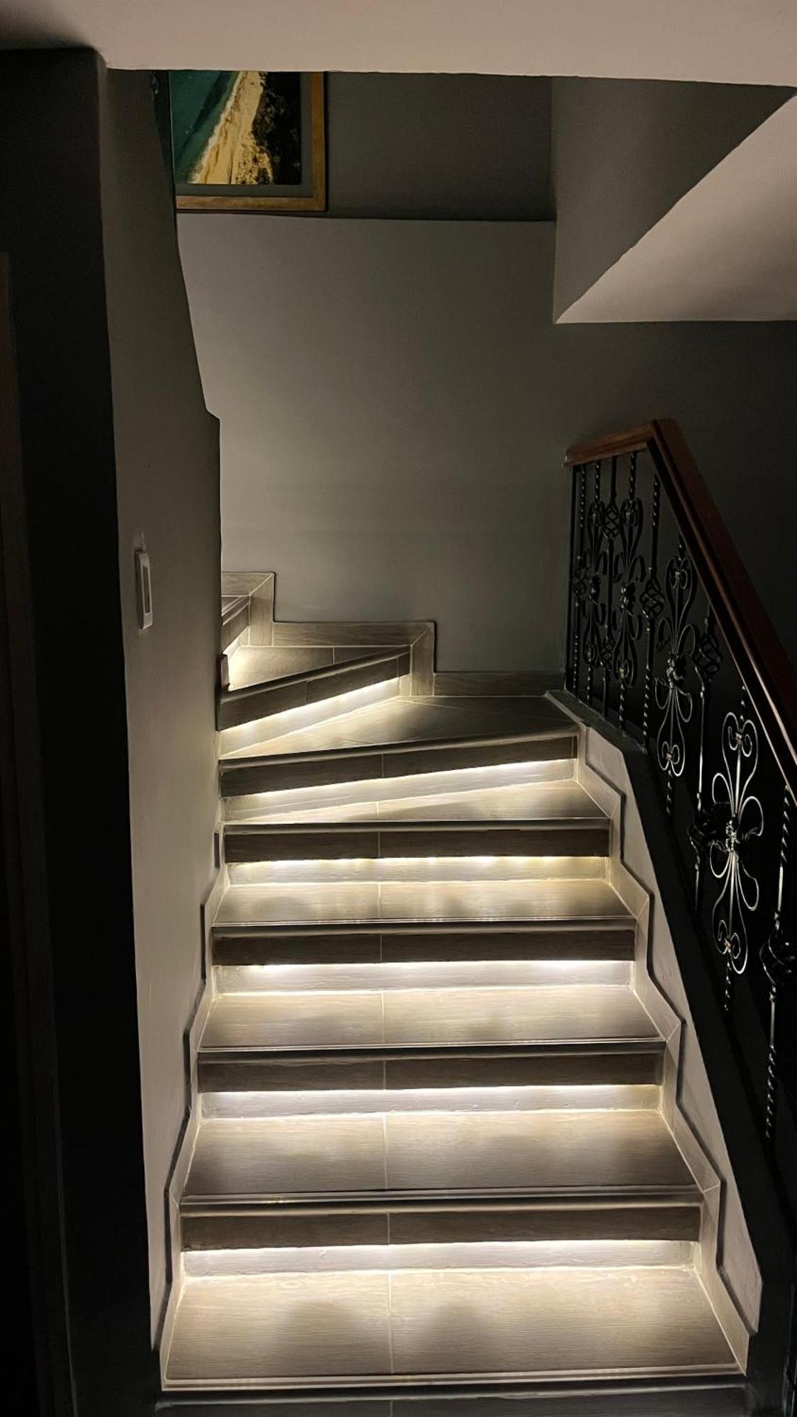 Sacramento Hotel Gaira Екстериор снимка